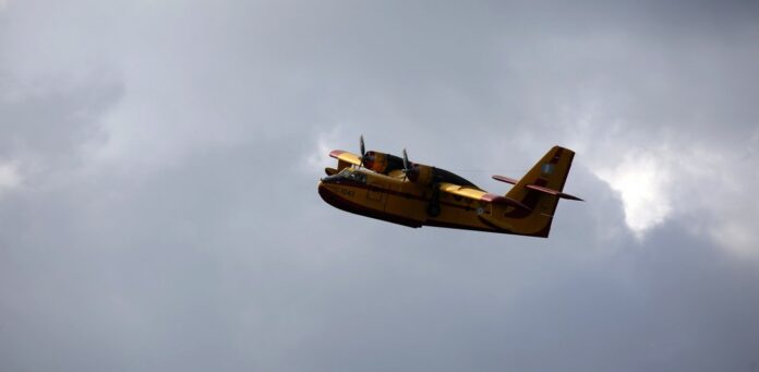 Υπό μερικό έλεγχο η φωτιά στο Καλαμάκι Ζακύνθου