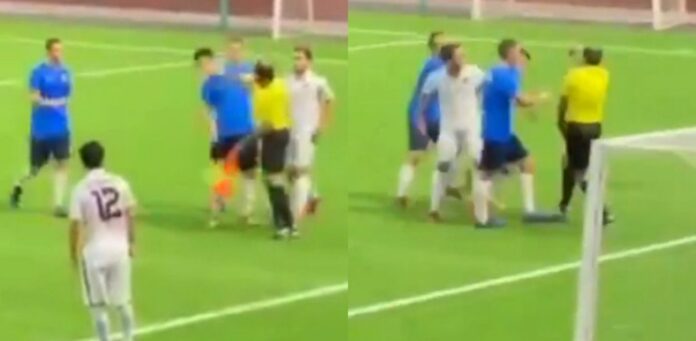 Επόπτης γρονθοκόπησε ποδοσφαιριστή και κοίταγε το κινητό του