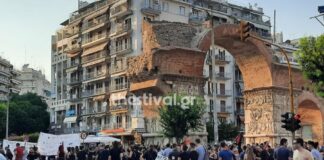 Πορεία αντιεξουσιαστών στο κέντρο της Θεσσαλονίκης ενάντια στο νομοσχέδιο για τις διαδηλώσεις