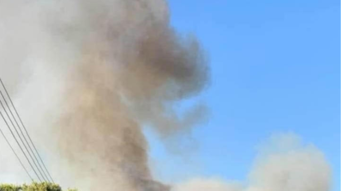 Φωτιά: Σε εξέλιξη φωτιά στο Λουτράκι Κορινθίας