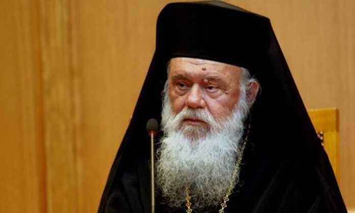 Αρχιεπίσκοπος Ιερώνυμος: “Ναι” στις μάσκες στις εκκλησίες αν το συνιστούν οι ειδικοί