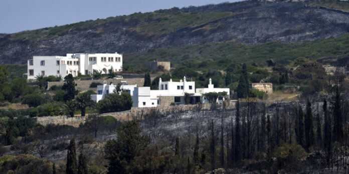 Δήμαρχος Κυθήρων: Καταθέτω μήνυση κατά παντός υπεύθυνου μετά τις αποκαλύψεις για τη φωτιά