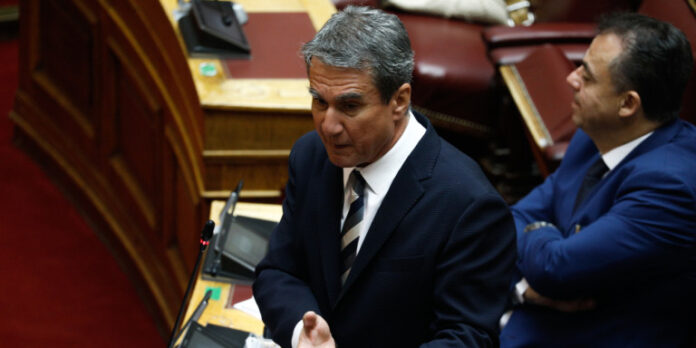 Λοβέρδος: Ενημέρωση για όλα τα θέματα εξωτερικής πολιτικής από τον Δένδια