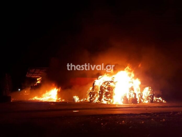 Δύο πυρκαγιές τα ξημερώματα στη Θεσσαλονίκη