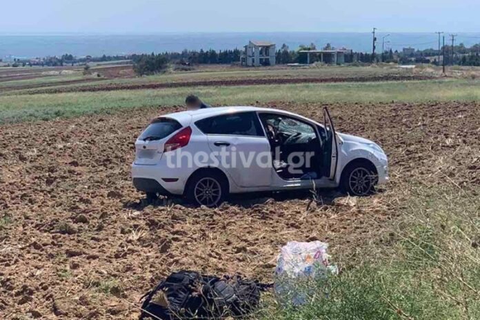 Ανατροπή οχήματος με δύο ελαφρά τραυματίες στη Ν. Αγχίαλο Θεσσαλονίκης (ΦΩΤΟ)