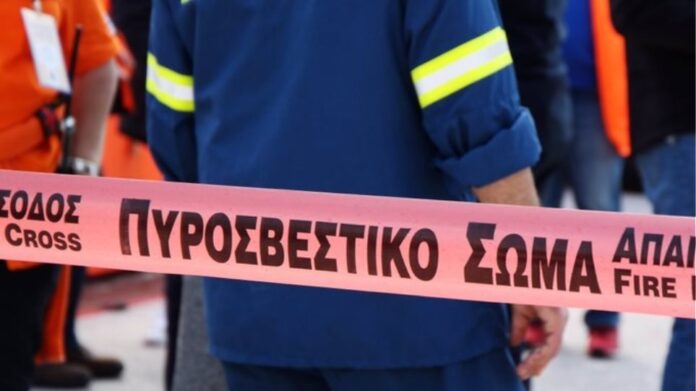 Φωτιά σε διαμέρισμα στο Παγκράτι – Απεγκλωβίστηκε ηλικιωμένη γυναίκα