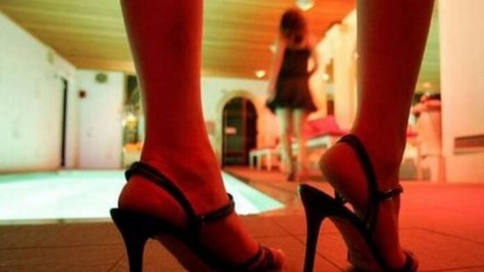 Ισπανία: Στο «λουκέτο» οδηγούνται οι οίκοι ανοχής