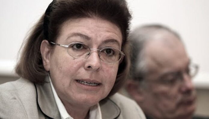 Έξαλλη η Μενδώνη με το συνωστισμό στα εγκαίνια του υποβρύχιου μουσείου (VIDEO)