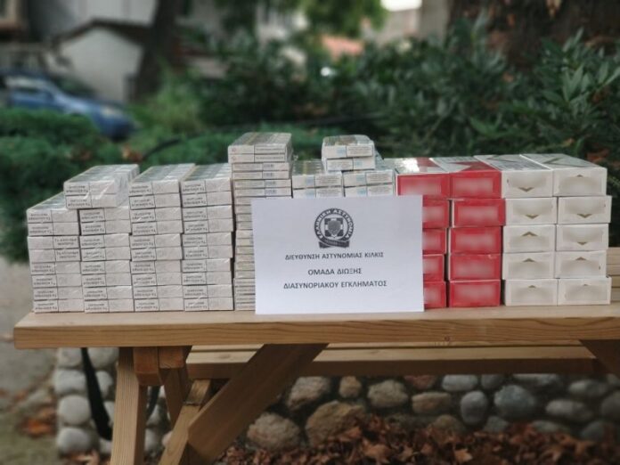 Θεσσαλονίκη: Χειροπέδες σε 18χρονο για λαθραία τσιγάρα (ΦΩΤΟ)
