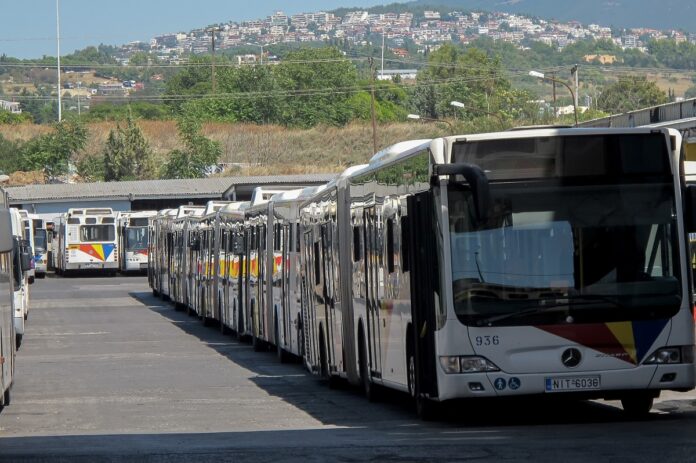 Έφτασαν στη Θεσσαλονίκη τα πρώτα λεωφορεία από τη Λειψία (φωτο)