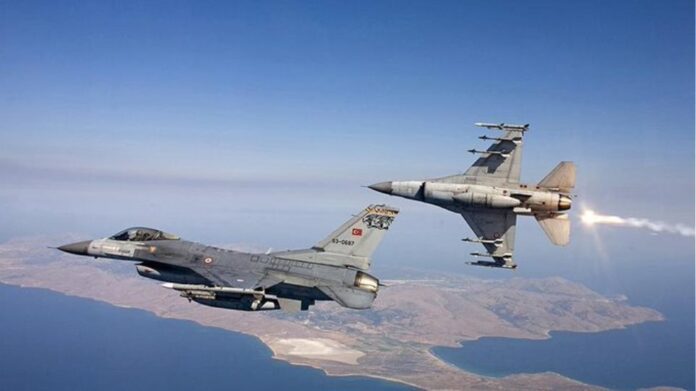 Έξι εμπλοκές ελληνικών και τουρκικών F-16 πάνω από το Αιγαίο