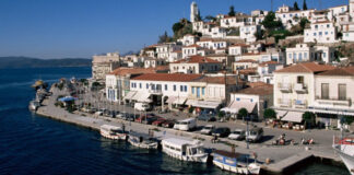 Πόρος: Το Αρχηγείο της ΕΛΑΣ αποφάσισε τη μετακίνηση του διοικητή του ΑΤ -Για τους ελέγχους για τον κορωνοϊό