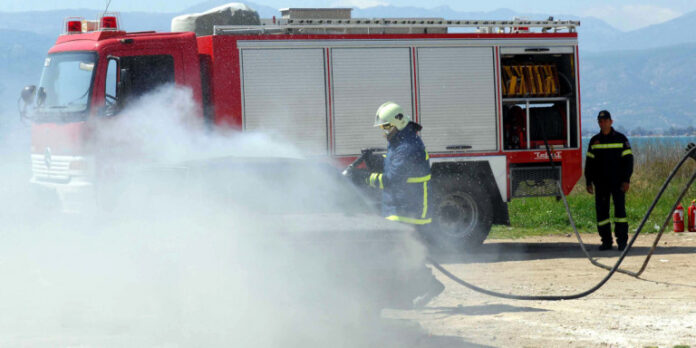 Κατερίνη: Τραγωδία ΙΧ-φορτηγού στην Εθνική -Απανθρακώθηκε 29χρονος οδηγός ΙΧ