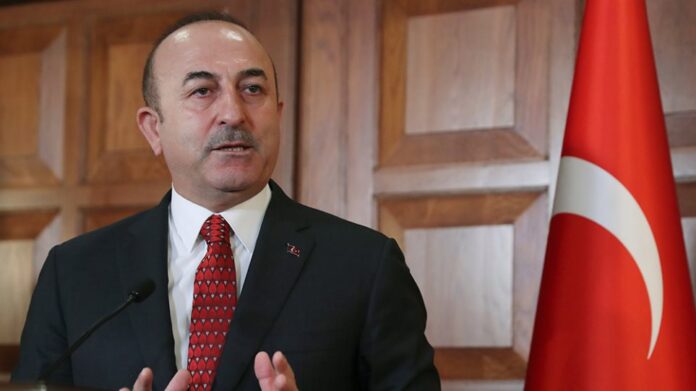 Τσαβούσογλου: «Η Τουρκία καθορίζει το παιχνίδι και στον τομέα της ενέργειας»