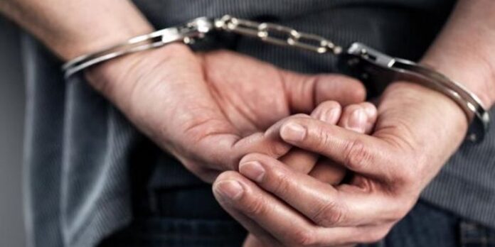 53 επιχείρησαν να ταξιδέψουν με πλαστά διαβατήρια