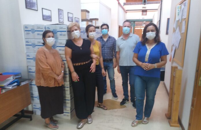 Διανεμήθηκαν στα σχολεία του Δήμου Βόλου 116.500 μάσκες και 8.016 παγουρίνια