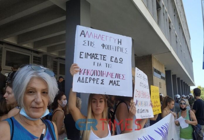Καθηγητής δικάζεται για κατά συρροή ασέλγεια σε φοιτήτριες στη Θεσσαλονίκη