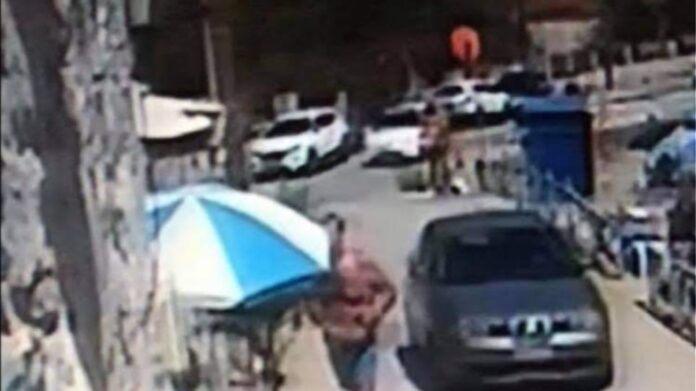 Απίστευτη καταγγελία: Ελεγκτής του ΕΟΔΥ μπήκε ημίγυμνος για έλεγχο σε εστιατόριο