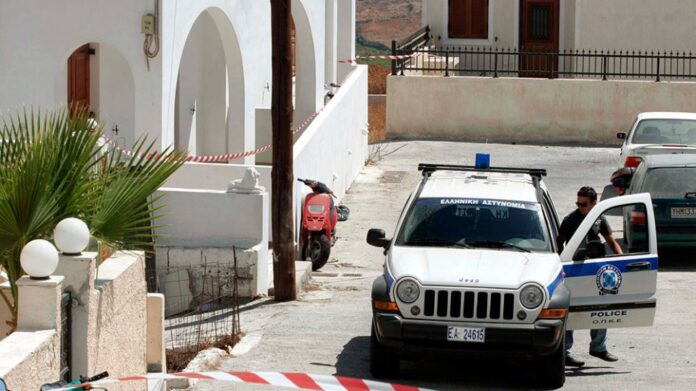 Σαντορίνη: Μεγάλη επιχείρηση της ΕΛΑΣ για εξάρθρωση καρτέλ που «έριχνε» κοκαΐνη στο νησί