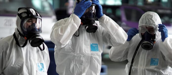 Η κυβέρνηση ετοιμάζει απαγόρευση κυκλοφορίας & περιπολίες σε ανοιχτούς χώρους – Οι πολίτες θα πληρώσουν τα λάθη της