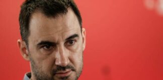 Χαρίτσης: Η σπέκουλα της κυβέρνησης έχει ξεπεράσει κάθε όριο