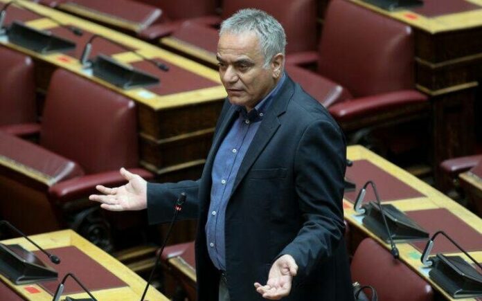 Σκουρλέτης: Καλούμε τον κόσμο να είναι μετά τις 12 σπίτια τους – Σε λίγους μήνες δε θα έχουν σπίτι