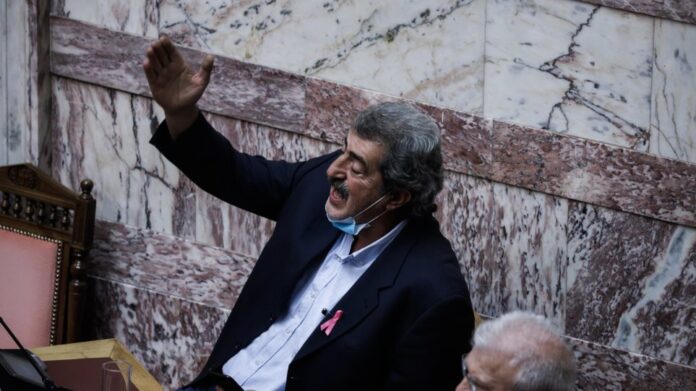 Πρόεδρος Βουλής στον Πολάκη: «Μην διακόπτετε και μην βγάζετε τη μάσκα σας»