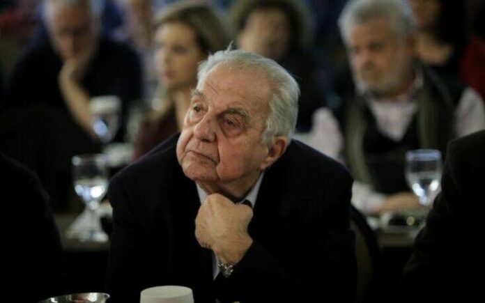 Φλαμπουράρης: «Όσοι φοβούνται να μετατραπεί ο ΣΥΡΙΖΑ-Προοδευτική Συμμαχία σε Κεντροαριστερά κάνουν λάθος»