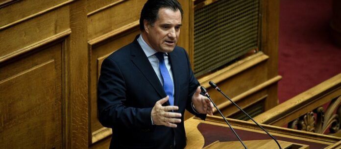 Επίθεση Α.Γεωργιάδη σε όσους Έλληνες «τόλμησαν» να παρελάσουν: «Πρόδωσαν την πατρίδα!»