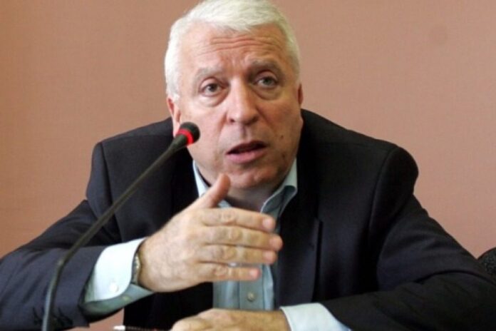 ΑΠΑΙΤΕΙ αποκλεισμό του ΚΥΤ ο Μουτζούρης