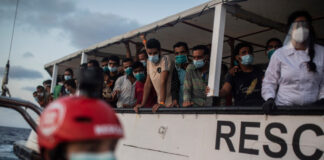 Τραγωδία στην Τυνησία -Ναυάγιο με τουλάχιστον 11 νεκρούς