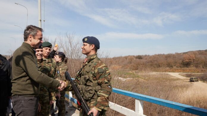 Στον Έβρο ο Κυριάκος Μητσοτάκης – Θα επιθεωρήσει τα έργα στον νέο φράχτη