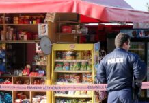 Καλαμάτα: Πυροβόλησε υπάλληλο περιπτέρου με αεροβόλο – Συνελήφθη 42χρονη Ουκρανή αποφυλακίστηκε με τον νόμο Παρασκευόπουλου και έκανε ληστείες με τον Γεωργιανό σύντροφό της