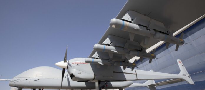 Aksungur: Το νέο μη-επανδρωμένο μαχητικό της Τουρκίας θα είναι φορέας πυραύλων cruise SOM!