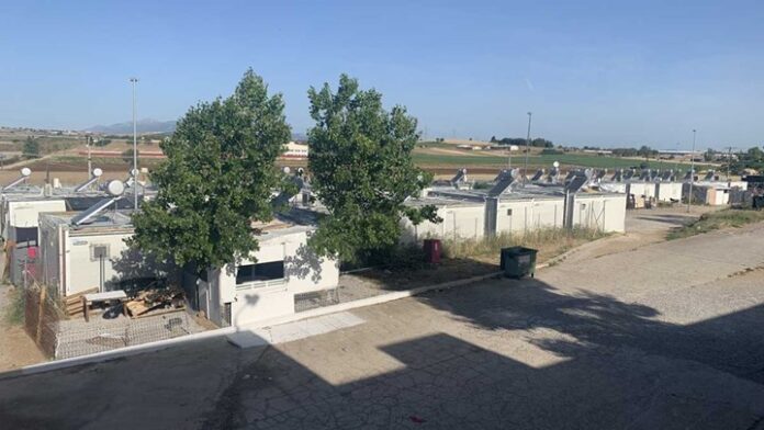 Απόπειρα βιασμού 12χρονου στη δομή φιλοξενίας μεταναστών στη Θήβα