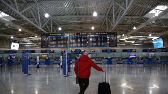 Κύκλωμα διακίνησης αλλοδαπών στο “Ελ.Βενιζέλος” εξάρθρωσε η ΕΛΑΣ