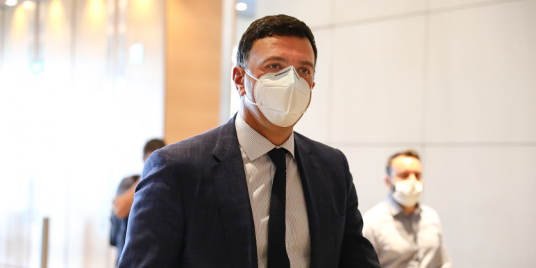 basilis-kikilias-19-10-20