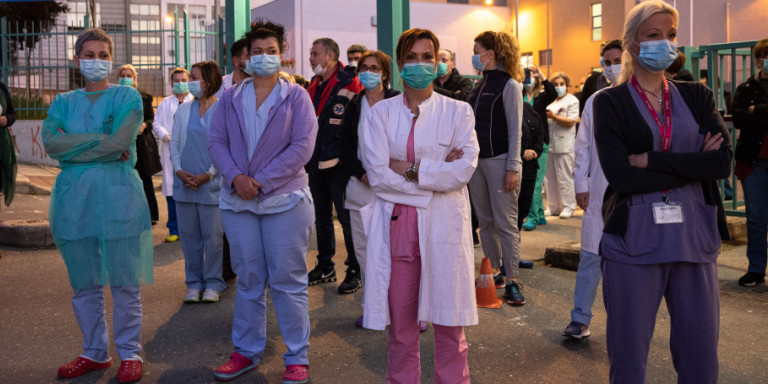 giatroi-koronoios-top