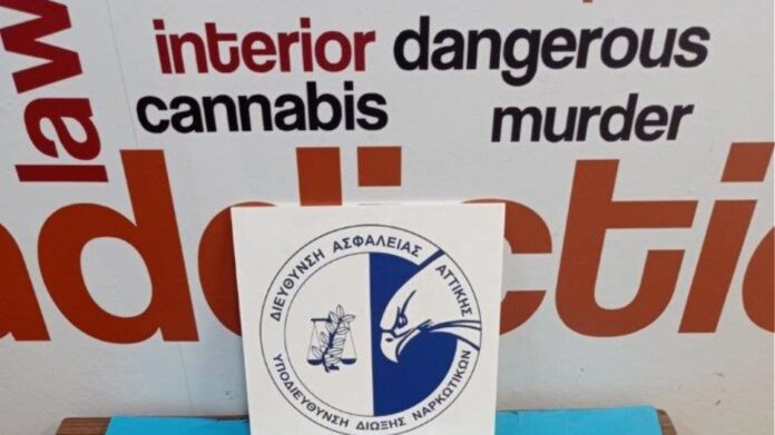 Ελ. Βενιζέλος: Συνελήφθη 52χρονος που έκρυβε έξι πακέτα κοκαΐνης στις αποσκευές του