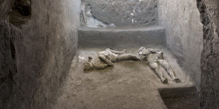 Πομπηία: Aνακάλυψαν στα ερείπια λείψανα ενός πλούσιου κι ενός σκλάβου -Πως κατάλαβαν το στάτους τους _(ΦΩΤΟ)