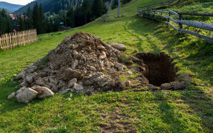 Η νύχτα τρόμου για δύο αγόρια που απήχθησαν, βασανίστηκαν για 10 ώρες, βιάστηκαν και θάφτηκαν ζωντανά