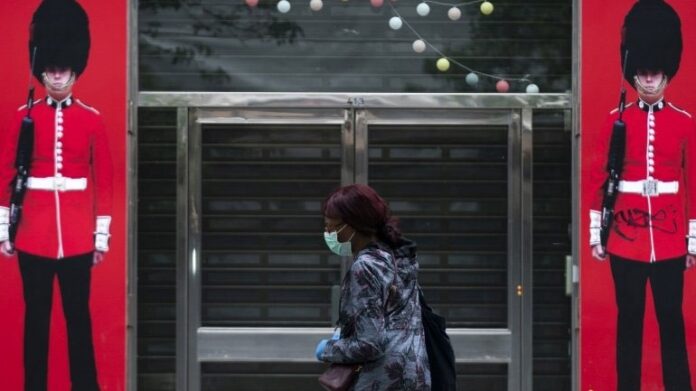 Ηνωμένο Βασίλειο και Γαλλία καταρτίζουν σχέδιο για μεταφορές εμπορευμάτων