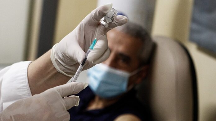 Σε εξέλιξη η διαδικασία των εμβολιασμών στο Πανεπιστημιακό Νοσοκομείο Λάρισας