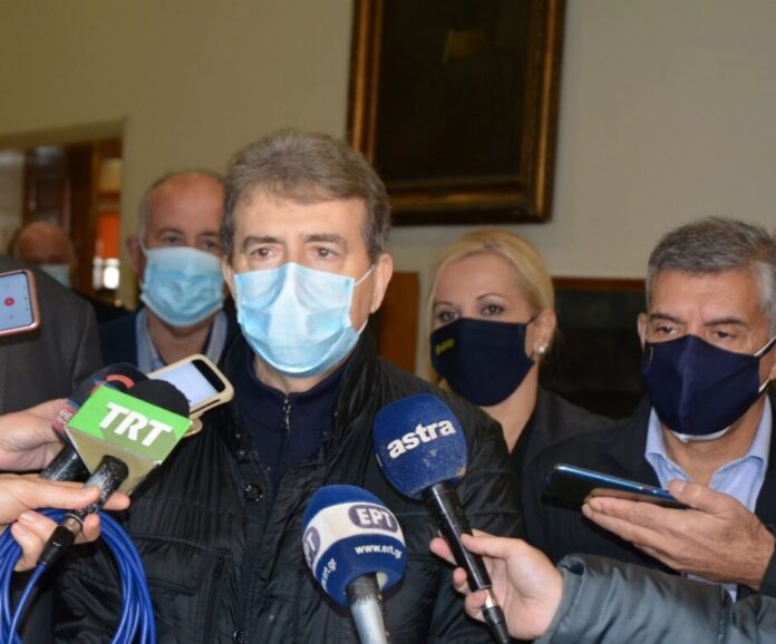 Συστάσεις Χρυσοχοϊδη στους Δημάρχους για τον εορτασμό του Αγ. Νικολάου