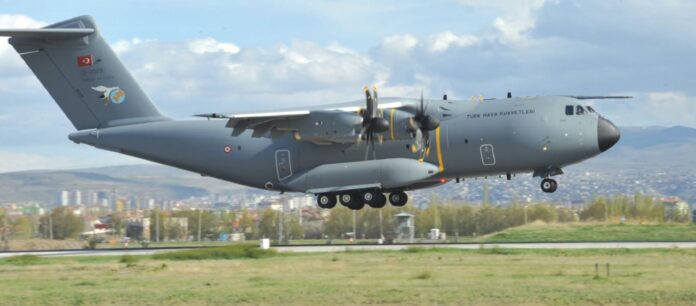 Κλιμακώνεται η κατάσταση στη Λιβύη: Τουρκικά Α400Μ προσγειώθηκαν σε Αλ Βατίγια και Μισράτα (φώτο)