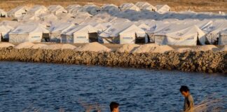 «Η Μόρια μεταφέρεται στην ενδοχώρα»