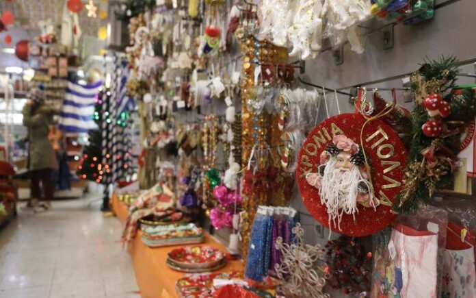 Γεωργιάδης: Προσανατολιζόμαστε σε άνοιγμα των εποχικών ειδών – Τις επόμενες ώρες η απόφαση