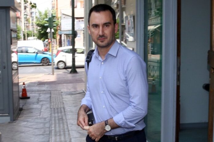 Χαρίτσης για Folli Follie: Ουδεμία σχέση είχα ή έχω με την εν λόγω υπόθεση