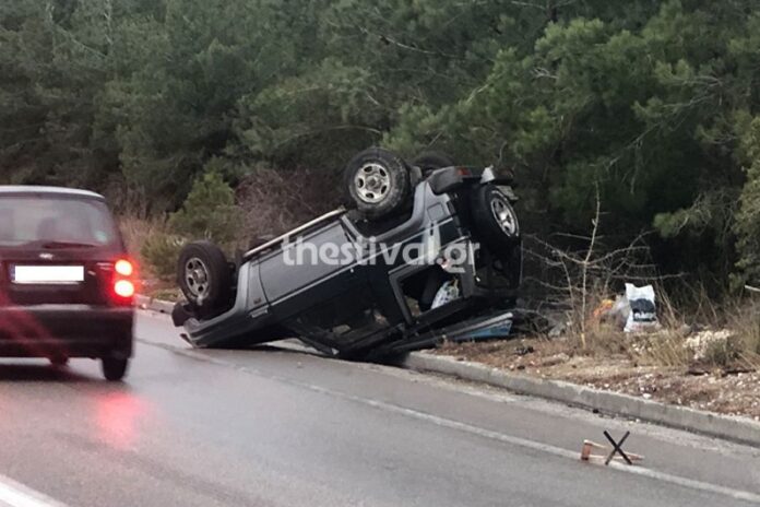Θεσσαλονίκη: Αυτοκίνητο ανετράπη στον Περιφερειακό