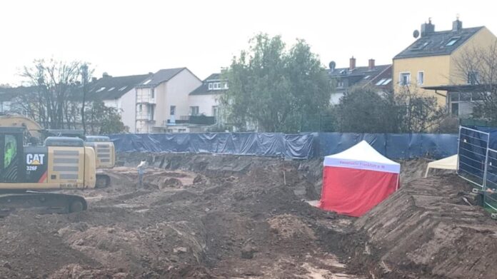 Γερμανία: Μαζική εκκένωση στη Φρανκφούρτη – Βρέθηκε βόμβα του Β’ Παγκοσμίου Πολέμου